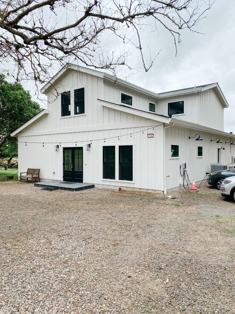 From Milkbarn to Modern Farmhouse